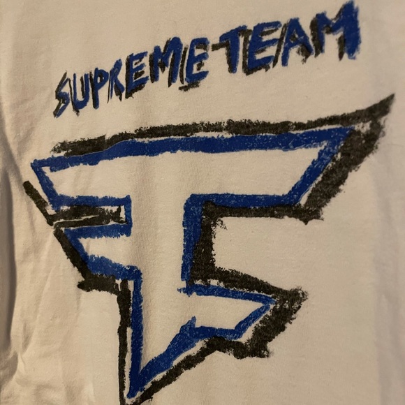 Supreme Faze Clan Longsleeve - Picture 2 of 3